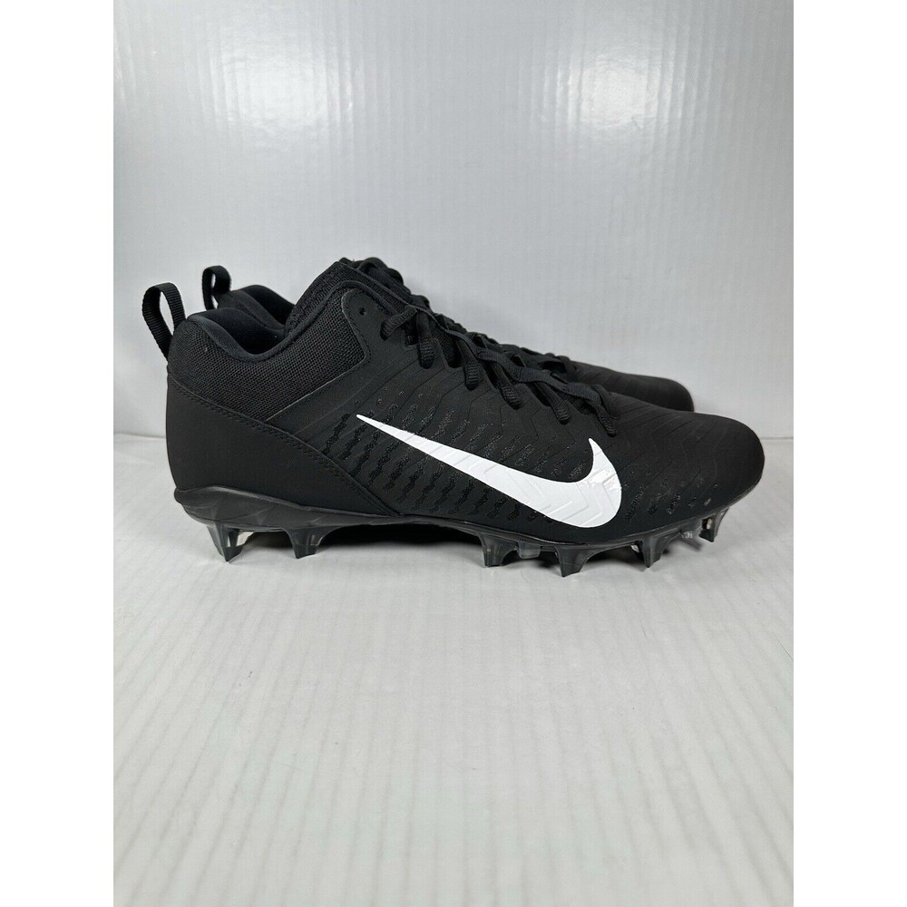 Nike Men’s 13.5 Alpha Menace Pro LOW Football Cleats Black/White CV6477-001 NEW